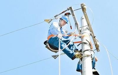临汾供电公司开展农电工实战演练 提升农村供电保障能力